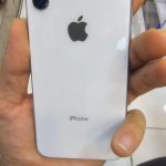 اپل iPhone X با حافظهٔ ۲۵۶ گیگابایت