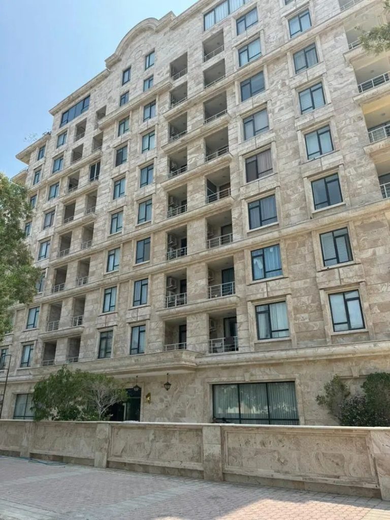 فروش آپارتمان برج سینا 83 متری دوخواب