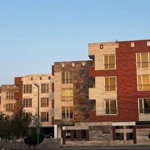 رهن کامل آپارتمان 80 متری/ نیمه مبله/ مجتمع خورشید