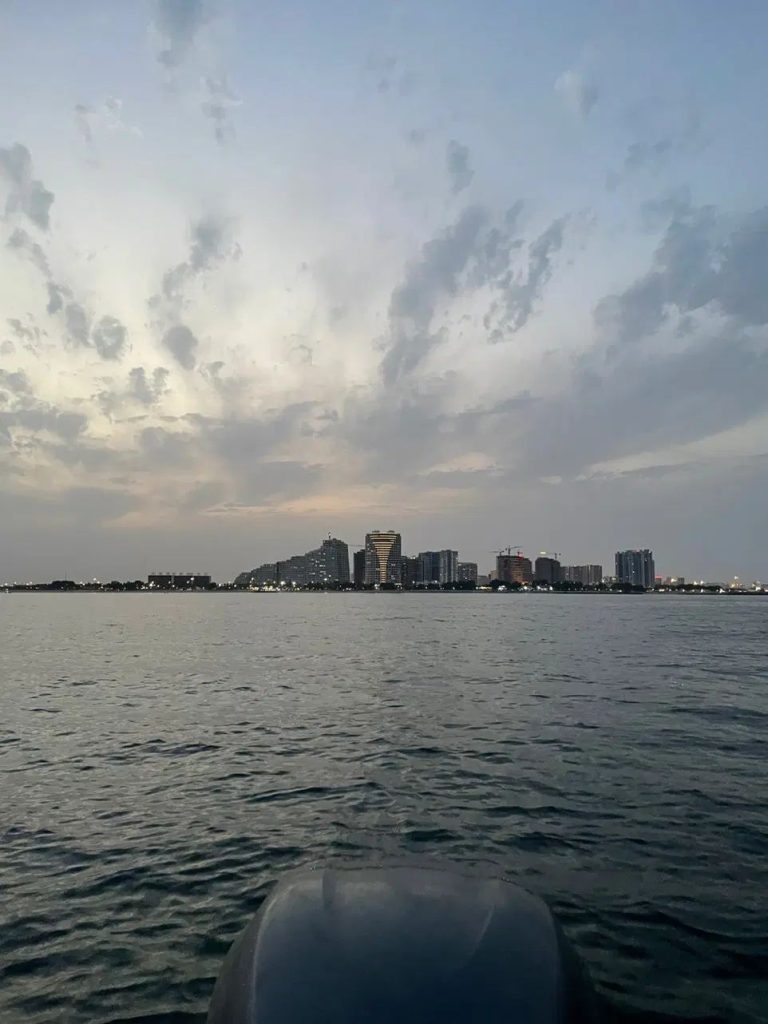 رهن کامل ۲خواب برج مینا رزیدنس