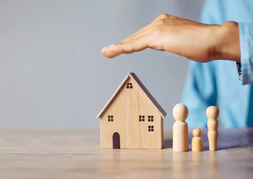 استخدام لابی من برج مسکونی در کیش