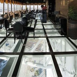 رستوران مرسی پدیده (رستوران کف شیشه ای کیش)