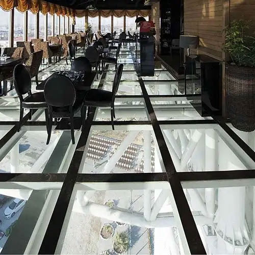 رستوران مرسی پدیده (رستوران کف شیشه ای کیش)
