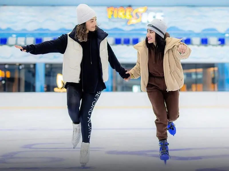 آیس رینک میکامال کیش