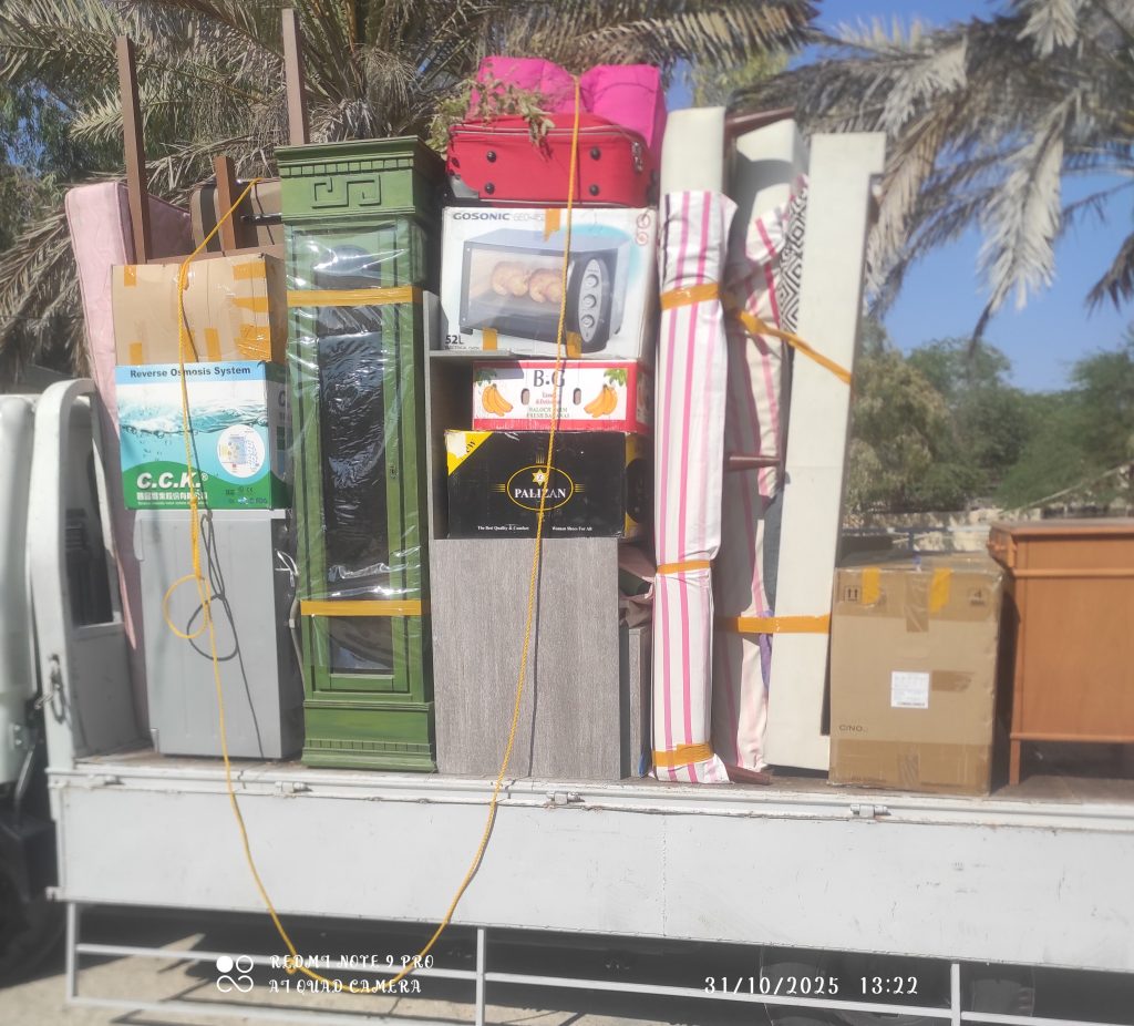 تخلیه بار وجابجایی اثاثیه منزل مسلم بلوچی