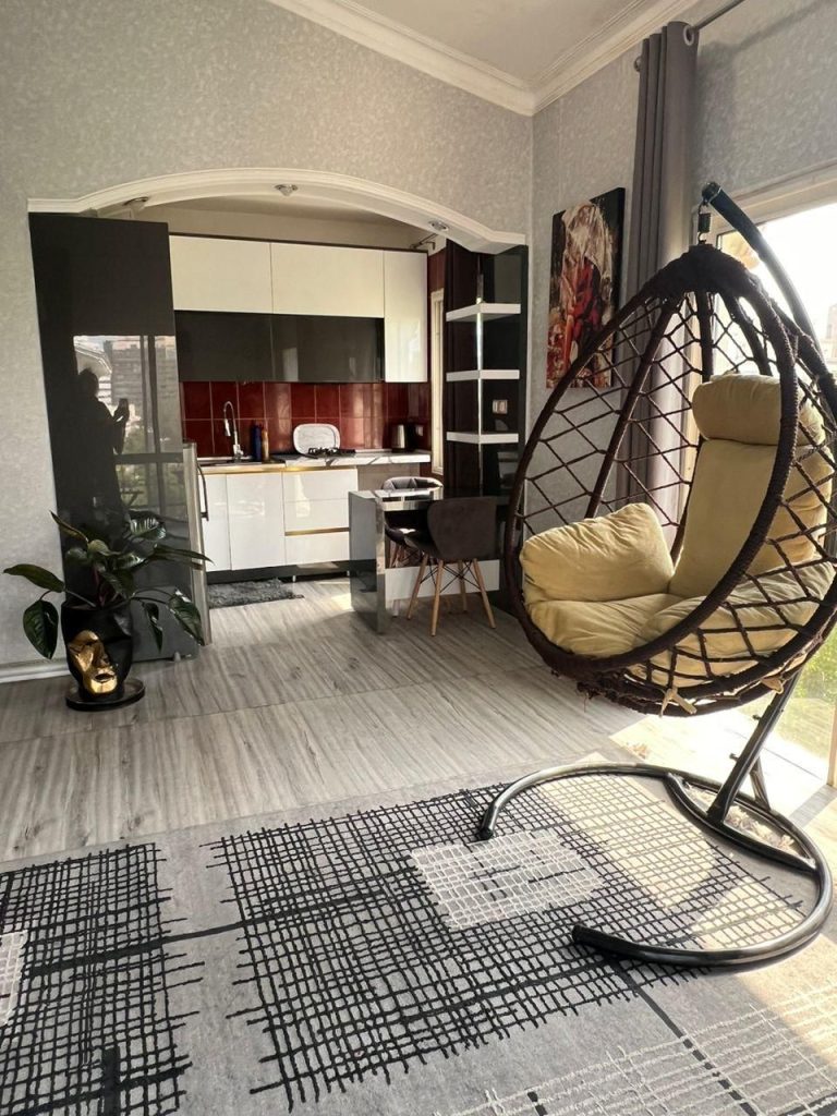 اجاره سوئیت و یک خواب (در شهرک اصلی کد ۱۲)