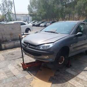 استخدام مجموعه خدمات خودرویی
