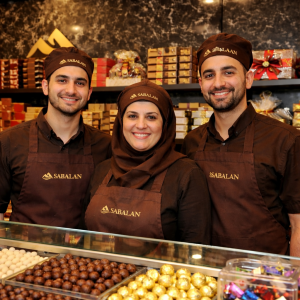 استخدام فروشنده آقا و خانم در فروشگاه زنجیره‌ای سبلان کیش