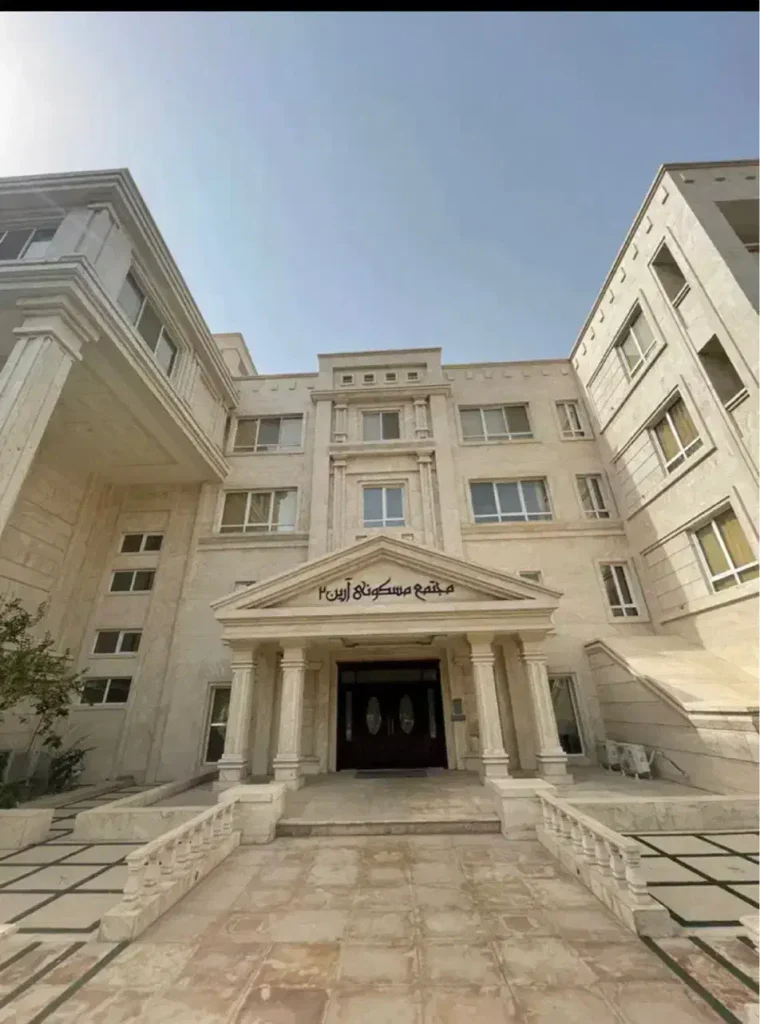 فروش آپارتمان 65 متری یک‌خوابه در مجموعه استخردار آرین ۲