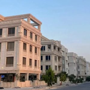 فروش آپارتمان ۱۲۷ متری سه‌خوابه در کیش، خ نگین جنوبی