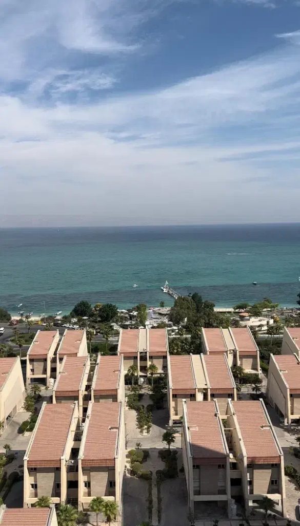 فروش واحد رویای کیش ۶۵ متری دید کامل دریا