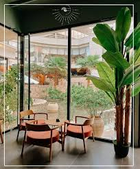 کافی‌شاپ سانچیل (دیپلمات )