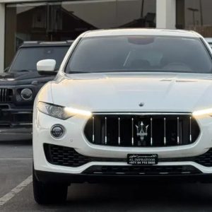 اجاره‌ی مازراتی لوانته