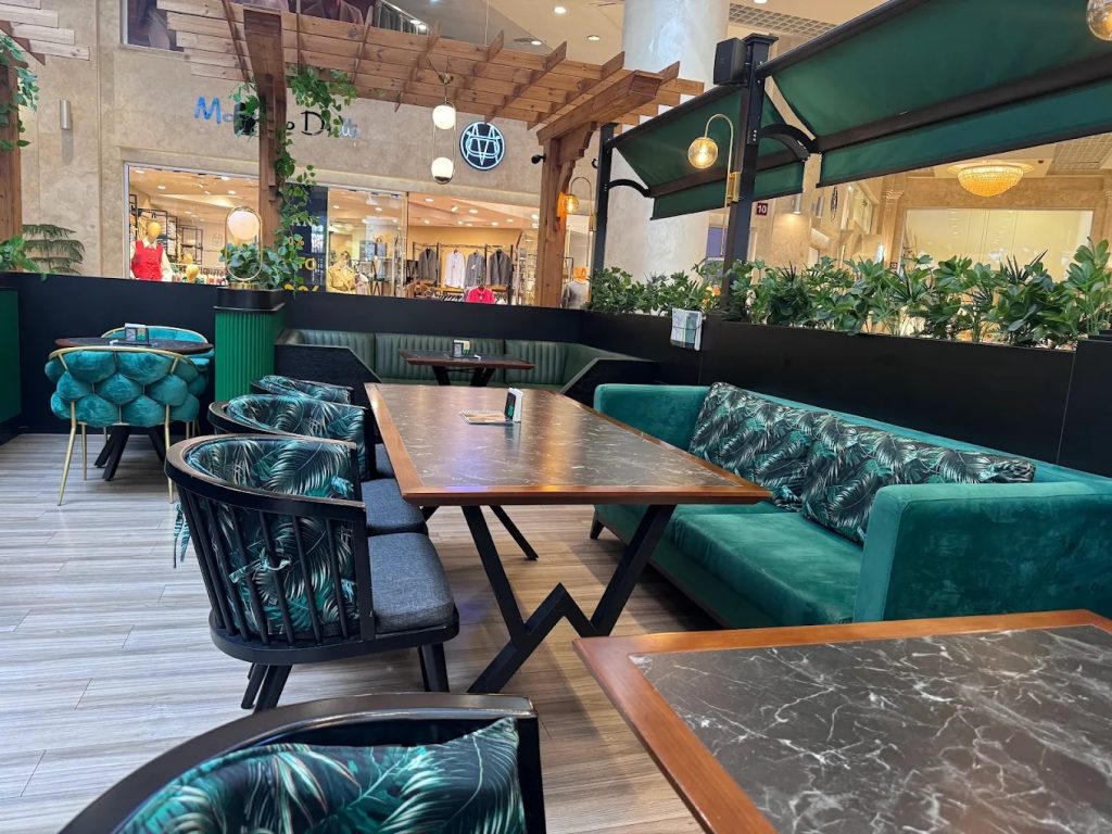 کافی‌شاپ چیل پوینت