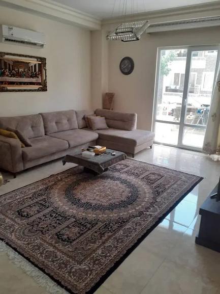 فروش آپارتمان ۷۶ متری دوخوابه در کیش، خ کسری چهارم