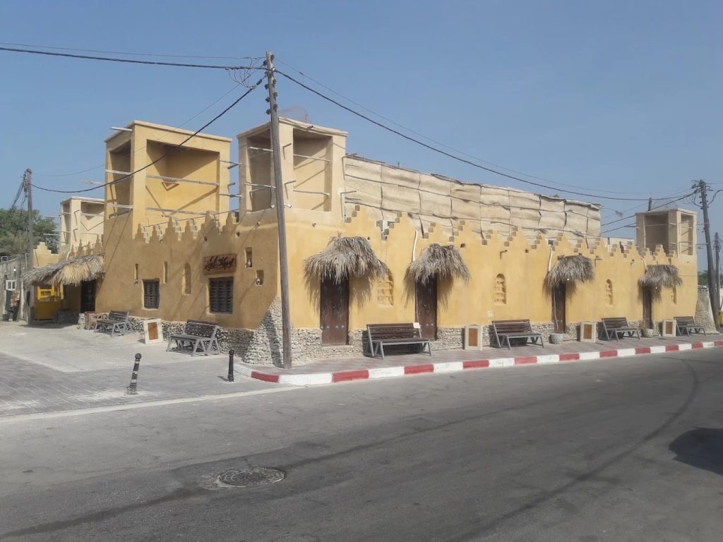 شاورما اصل بادگیر