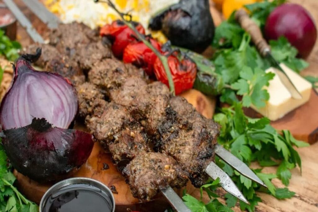 کبابی شبهای شمال